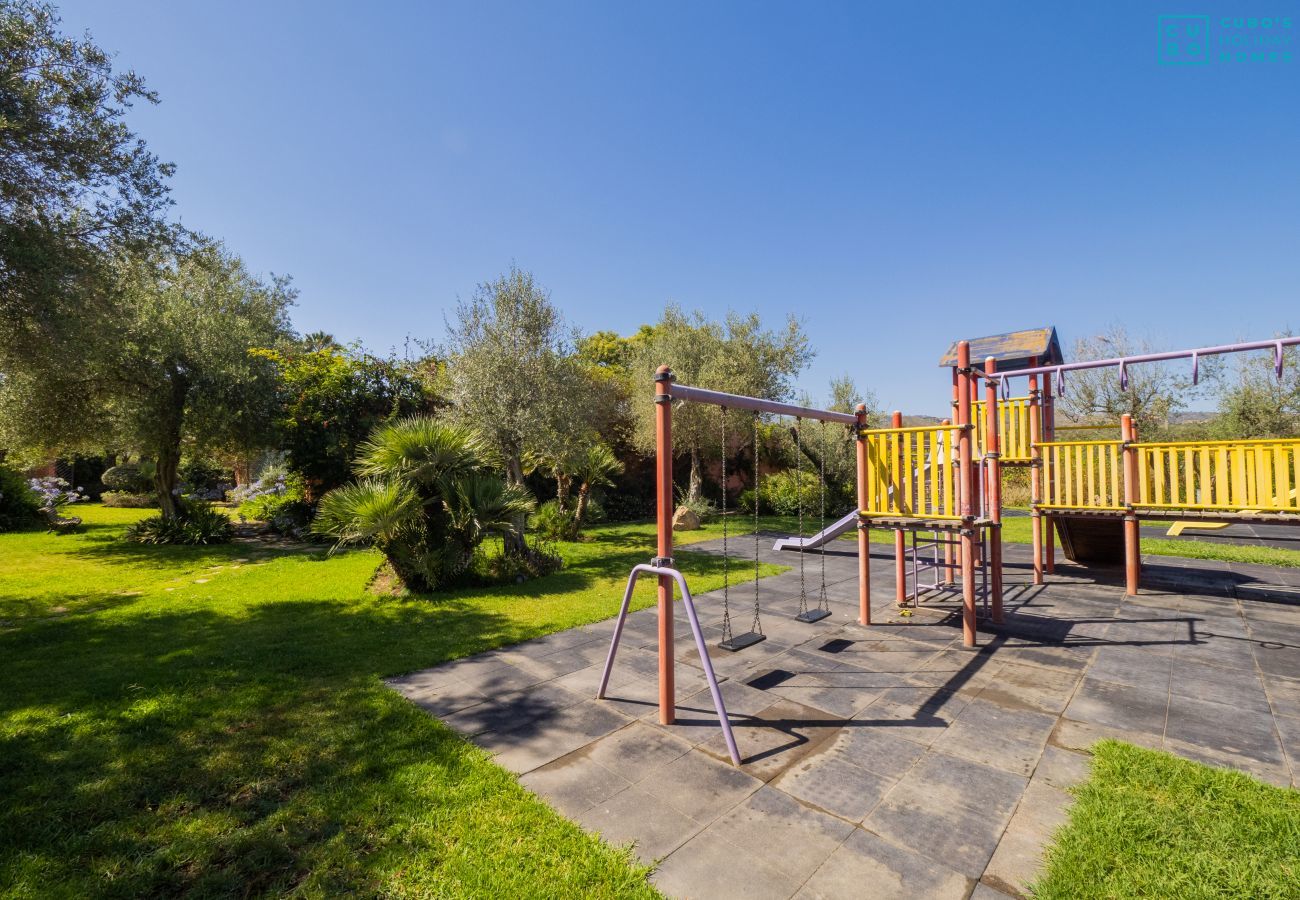 Apartment in Marbella - Cubo's Marbella Costa del Sol Parking Incluido