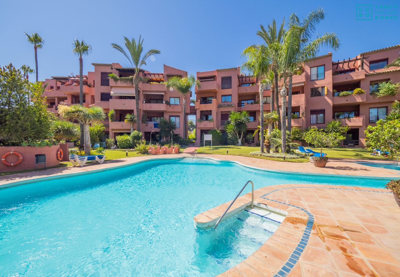 Apartment in Marbella - Cubo's Marbella Costa del Sol Parking Incluido