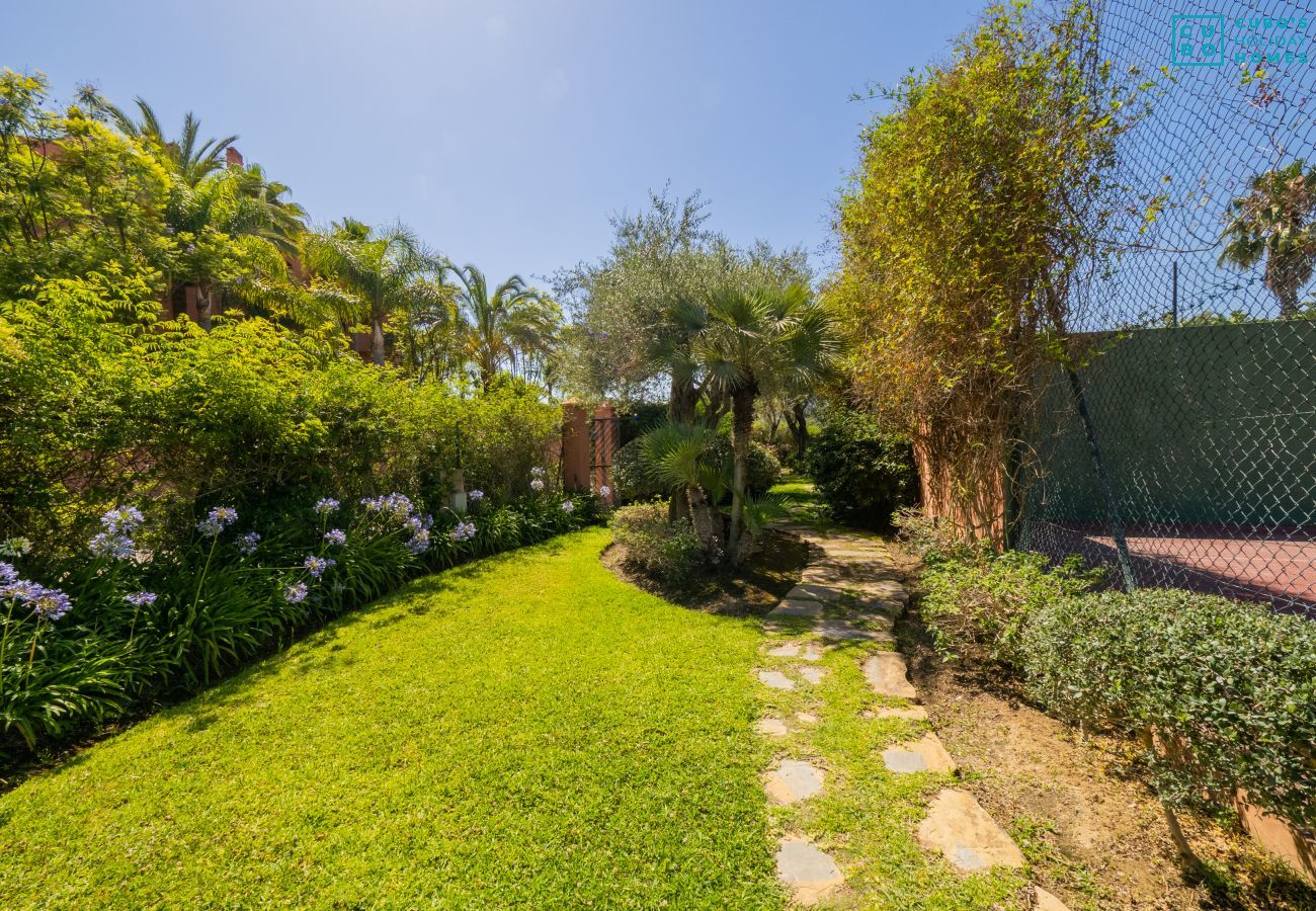 Apartment in Marbella - Cubo's Marbella Costa del Sol Parking Incluido