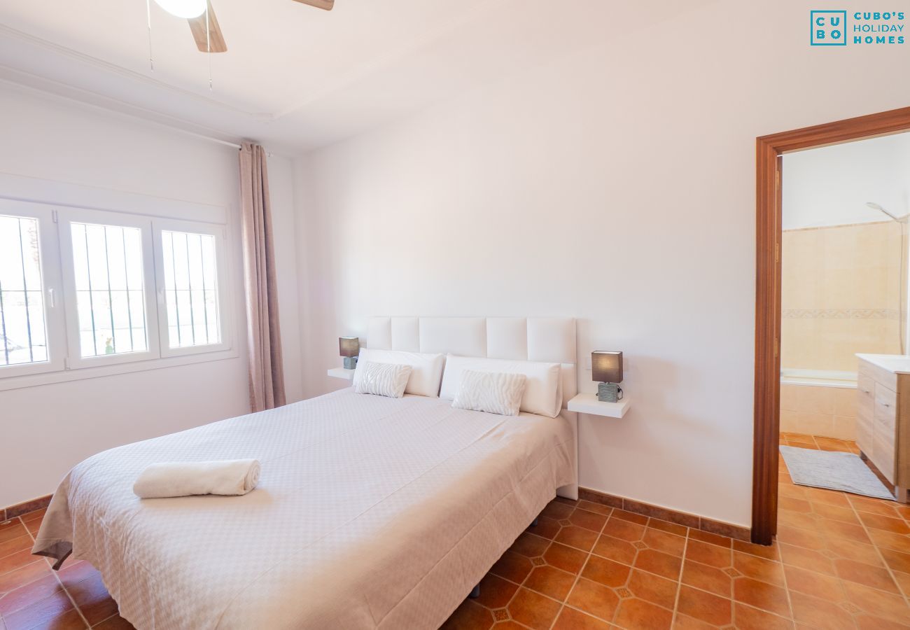 Villa in Alhaurin de la Torre - Cubo's Villa Blanca Alhaurin