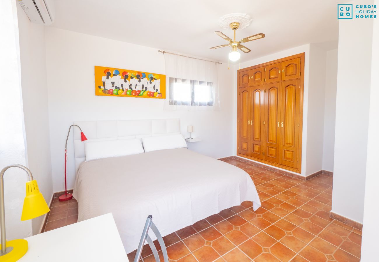 Villa in Alhaurin de la Torre - Cubo's Villa Blanca Alhaurin