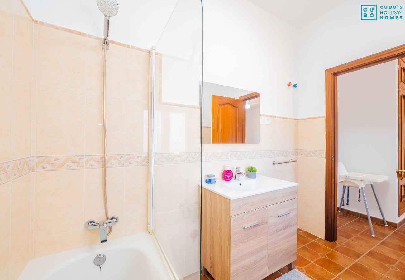 Villa in Alhaurin de la Torre - Cubo's Villa Blanca Alhaurin