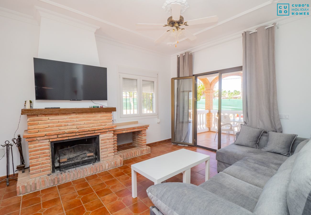 Villa in Alhaurin de la Torre - Cubo's Villa Blanca Alhaurin