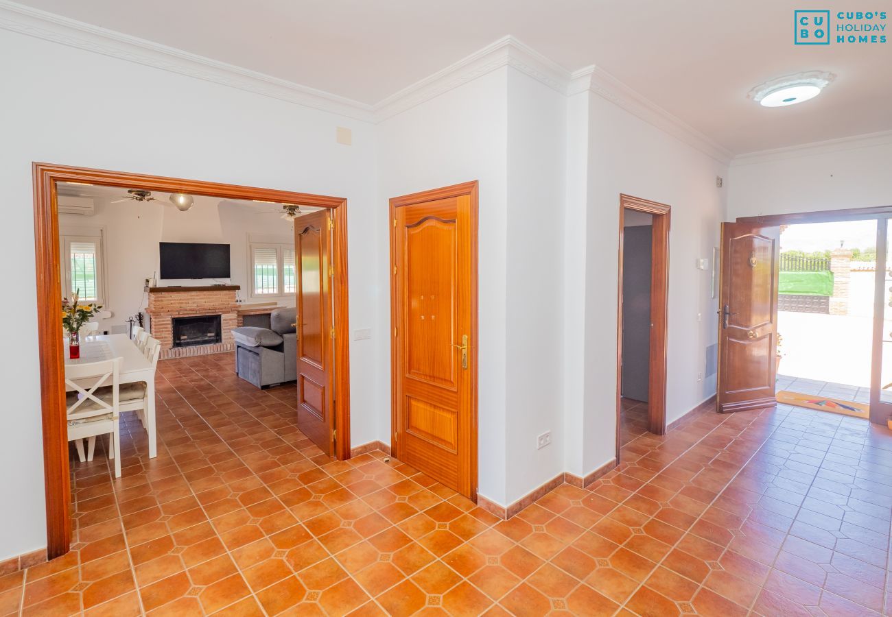 Villa in Alhaurin de la Torre - Cubo's Villa Blanca Alhaurin