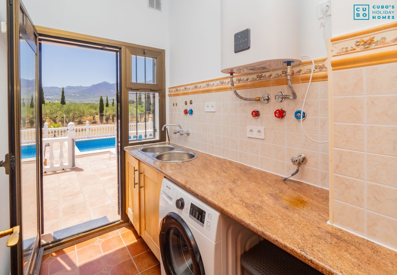Villa in Alhaurin de la Torre - Cubo's Villa Blanca Alhaurin