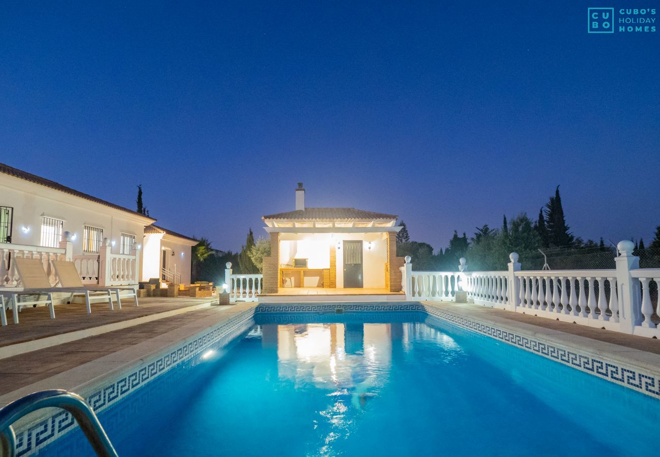 Villa in Alhaurin de la Torre - Cubo's Villa Blanca Alhaurin