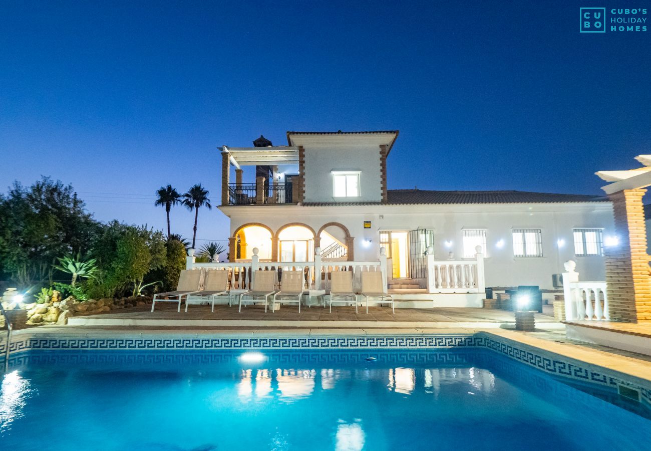Villa in Alhaurin de la Torre - Cubo's Villa Blanca Alhaurin