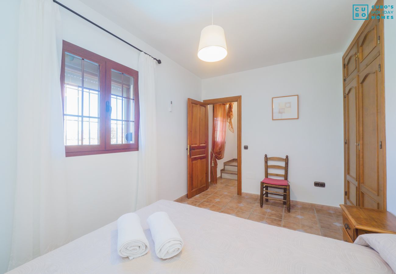 Cottage in Alhaurín el Grande - Cubo's Villa Ainhoa