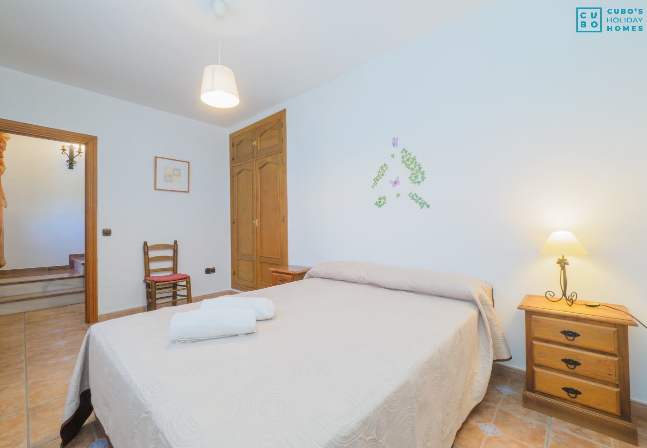 Cottage in Alhaurín el Grande - Cubo's Villa Ainhoa