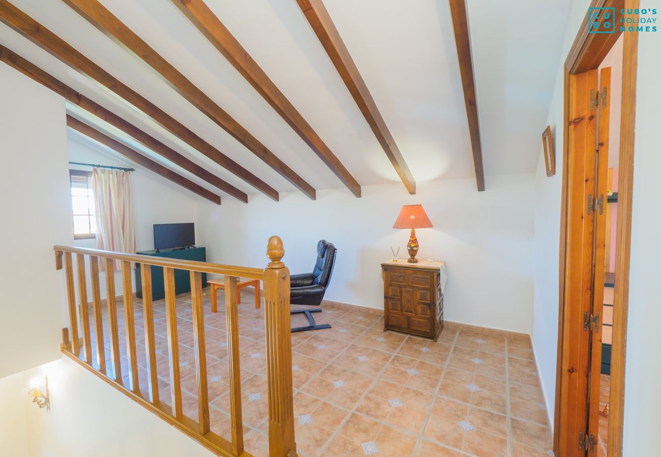 Cottage in Alhaurín el Grande - Cubo's Villa Ainhoa
