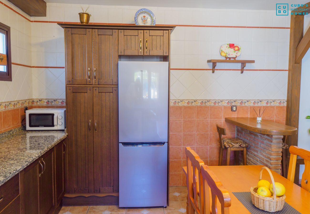 Cottage in Alhaurín el Grande - Cubo's Villa Ainhoa