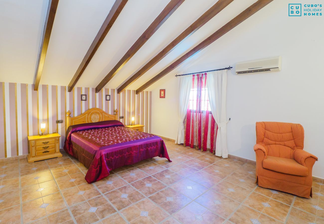 Cottage in Alhaurín el Grande - Cubo's Villa Ainhoa