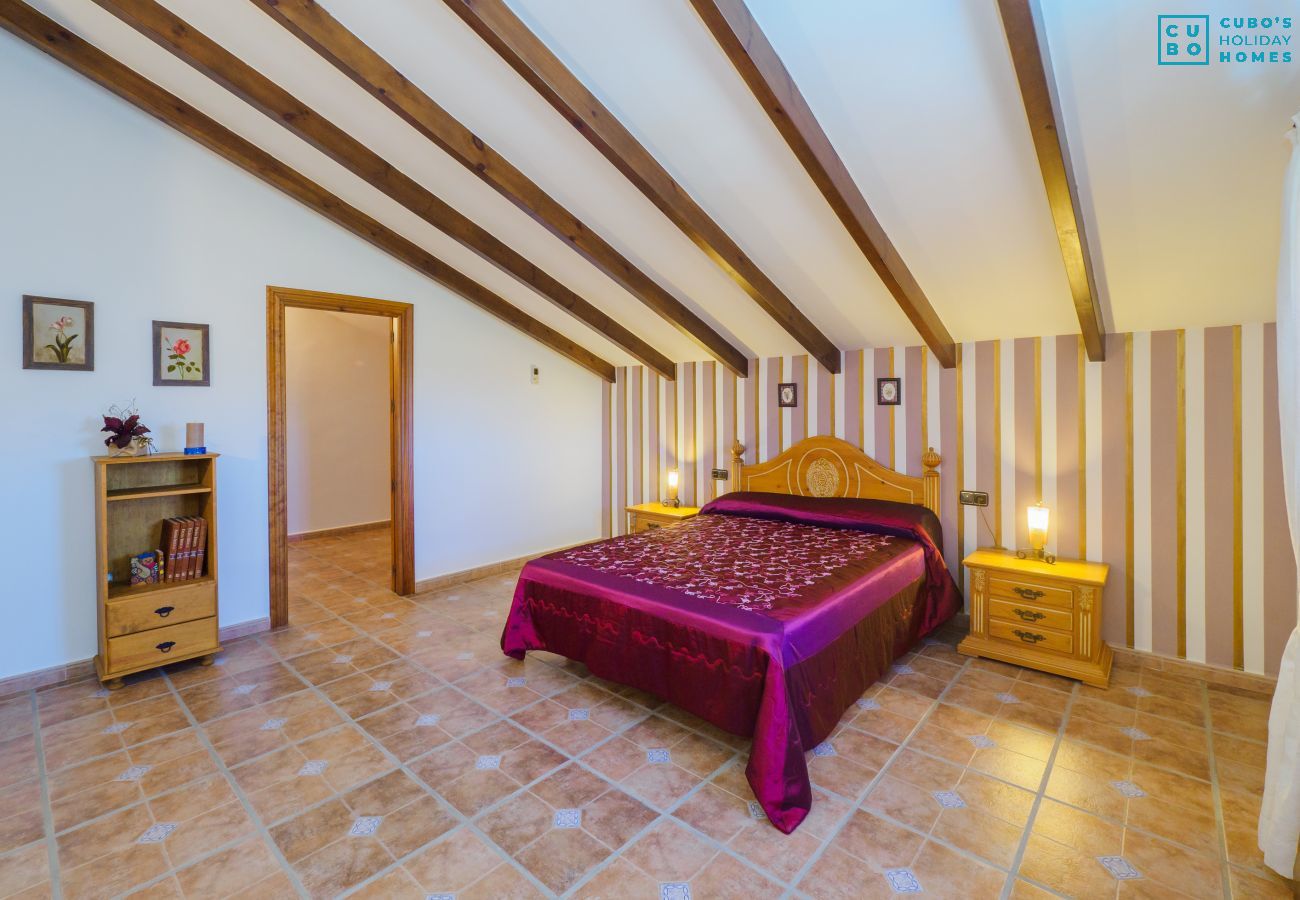 Cottage in Alhaurín el Grande - Cubo's Villa Ainhoa