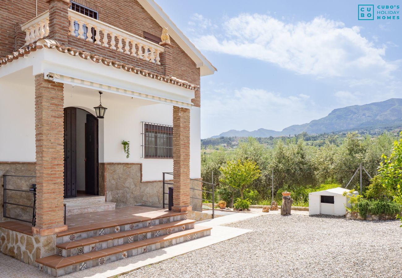 Cottage in Alhaurín el Grande - Cubo's Villa Ainhoa