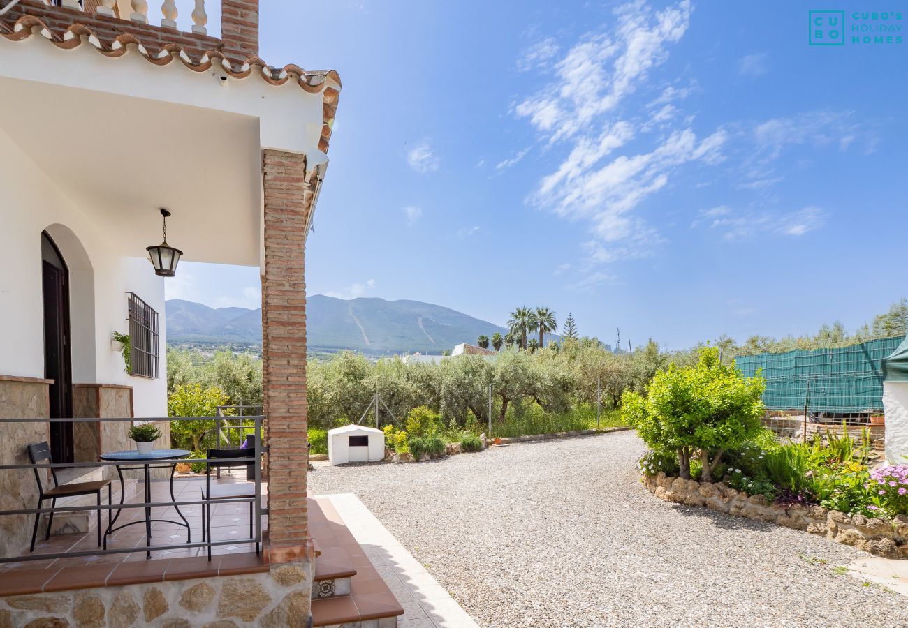 Cottage in Alhaurín el Grande - Cubo's Villa Ainhoa