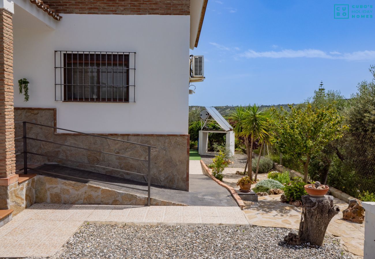 Cottage in Alhaurín el Grande - Cubo's Villa Ainhoa