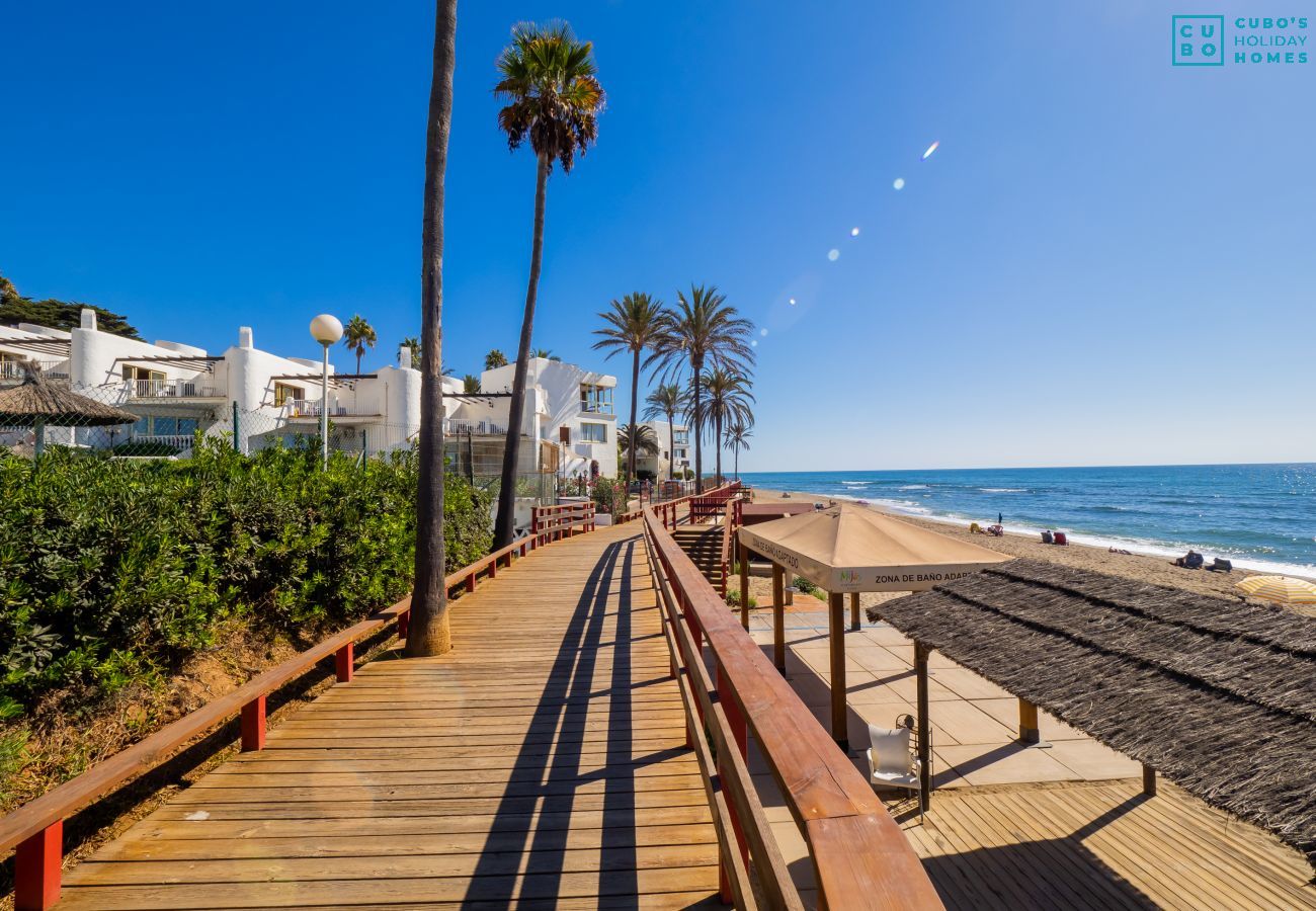 Apartment in Mijas Costa - Cubo's Luna Beach Mijas Costa