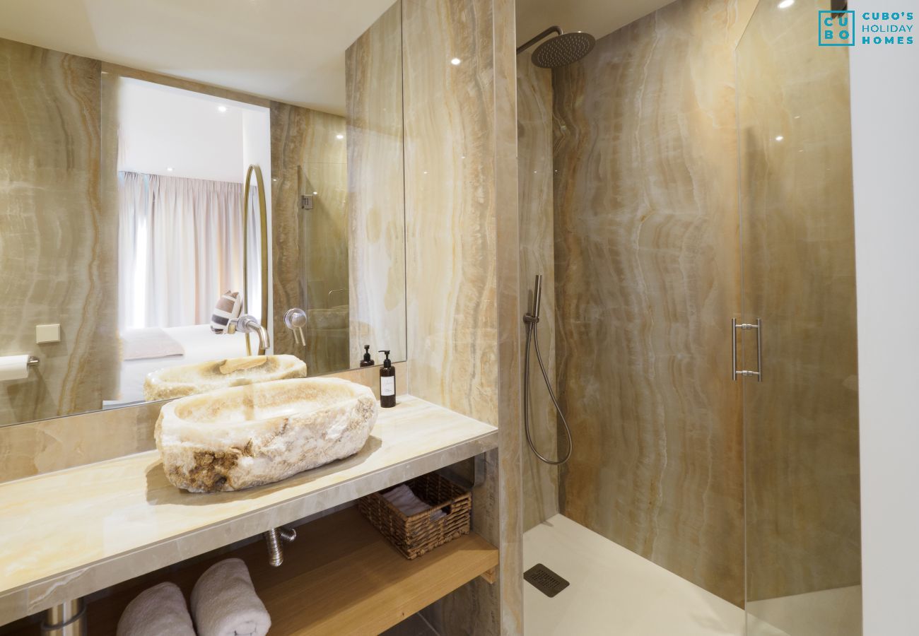 Apartment in Marbella - Cubo's Romana Playa Luxury Apartment 547 Sea View