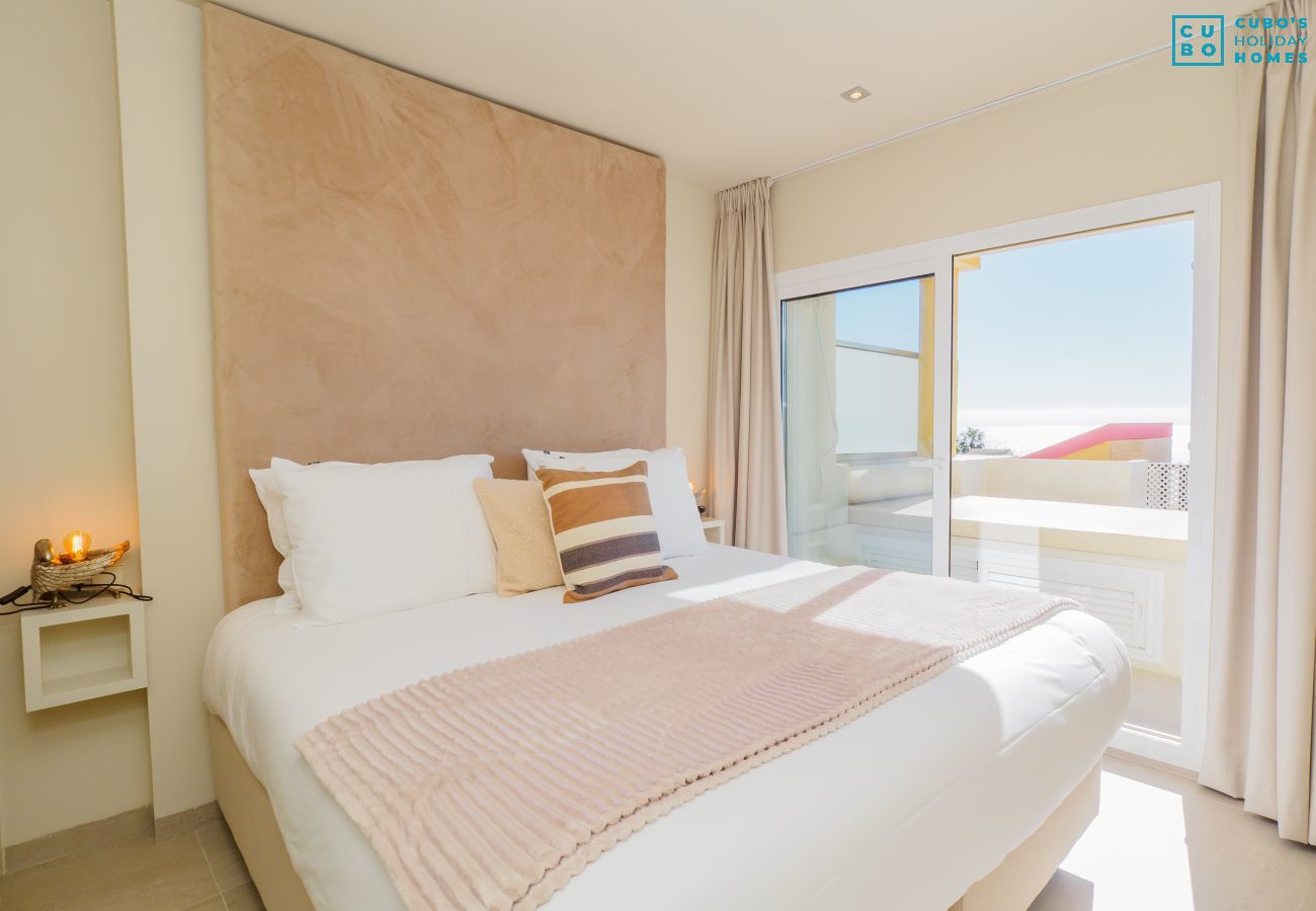 Apartment in Marbella - Cubo's Romana Playa Luxury Apartment 547 Sea View