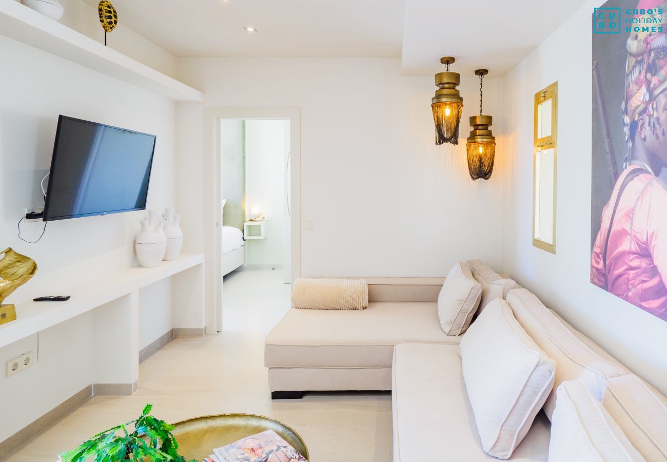 Apartment in Marbella - Cubo's Romana Playa Luxury Apartment 547 Sea View