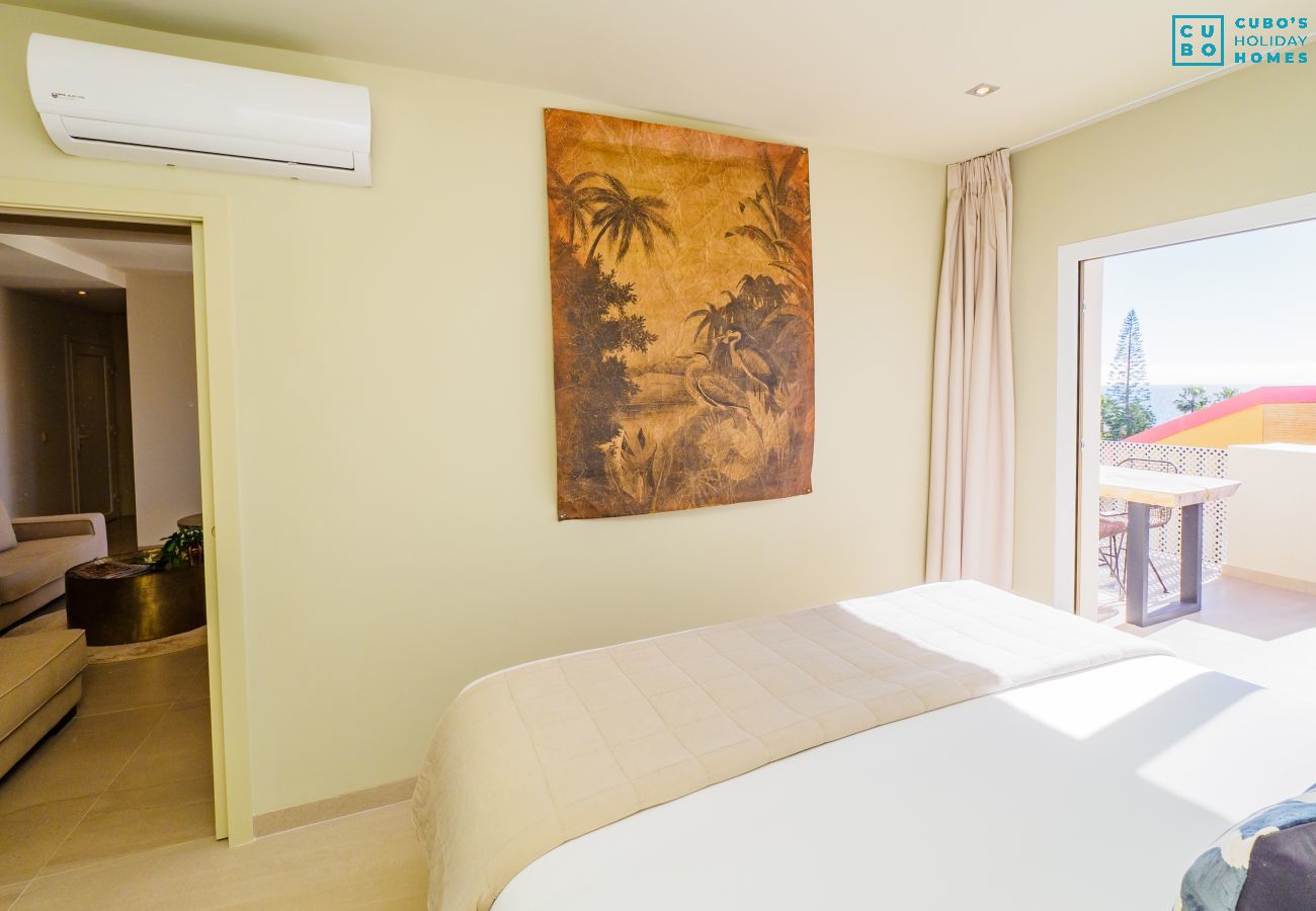 Apartment in Marbella - Cubo's Romana Playa Luxury Apartment 547 Sea View