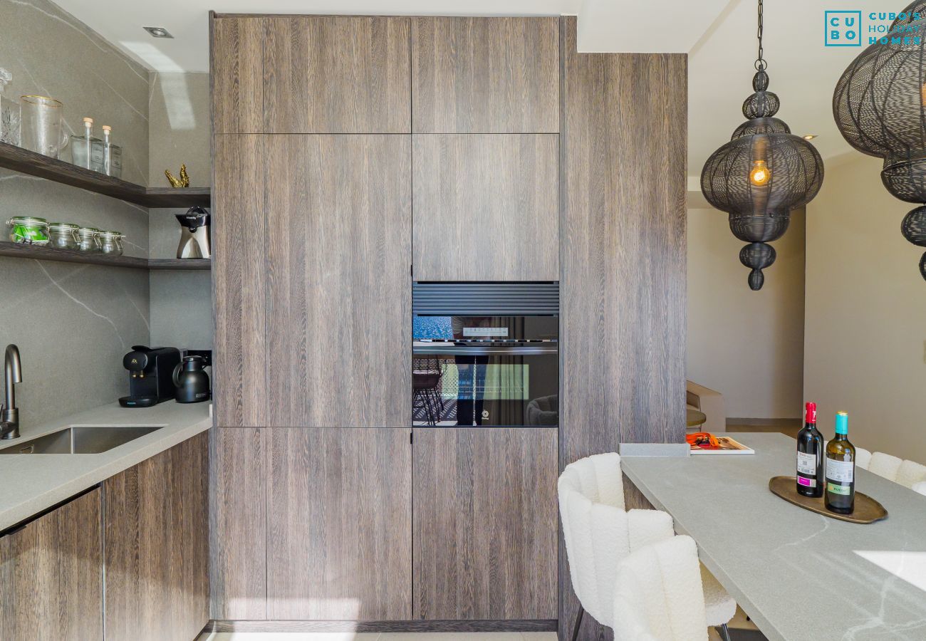 Apartment in Marbella - Cubo's Romana Playa Luxury Apartment 547 Sea View