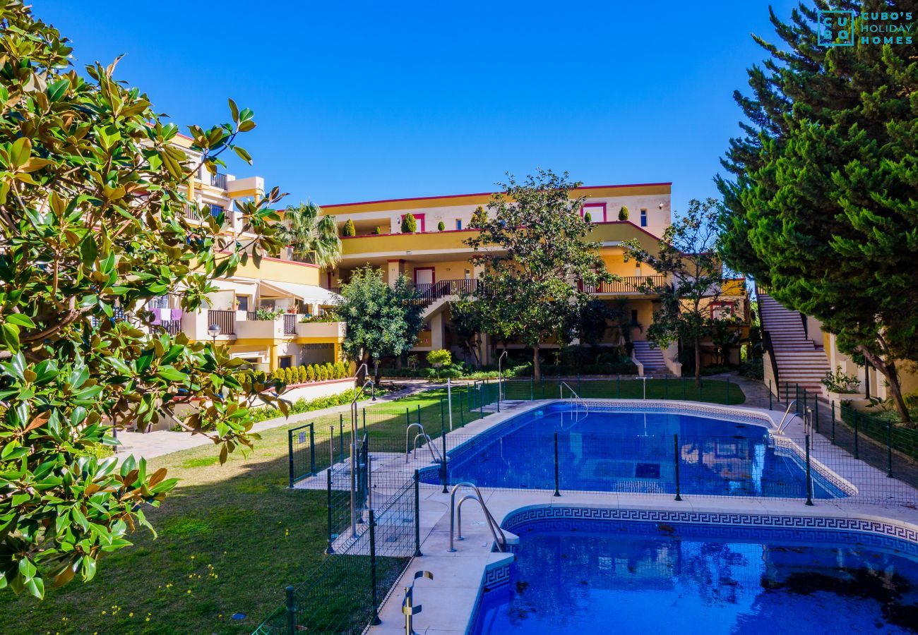 Apartment in Marbella - Cubo's Romana Playa Luxury Apartment 612