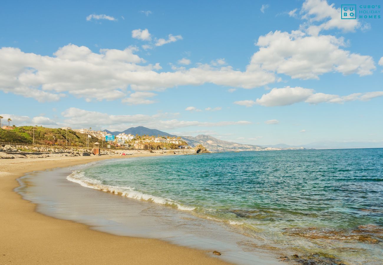 Apartment in Mijas Costa - Cubo's Loma Alta Sea View & Parking