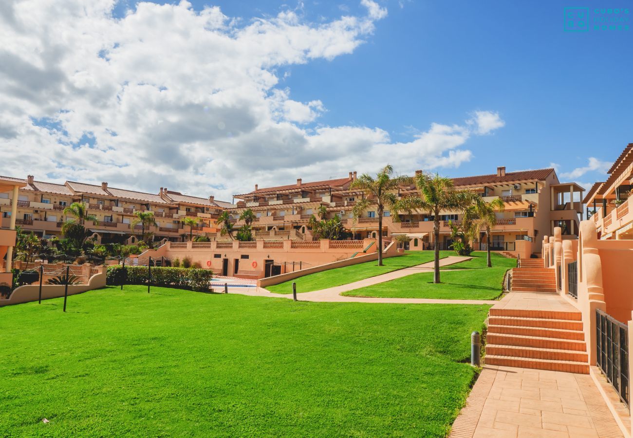 Apartment in Mijas Costa - Cubo's Loma Alta Sea View & Parking