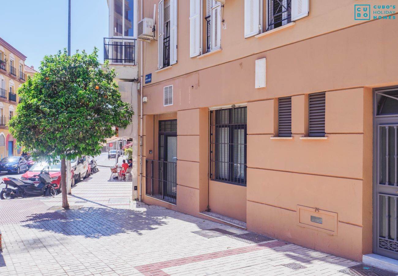 Apartment in Málaga - Cubo's Malaga Center El Molinillo