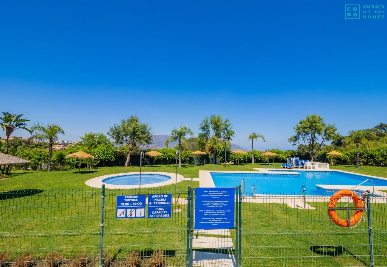 Apartment in Ojen - Cubo's Marbella Hill View Golf