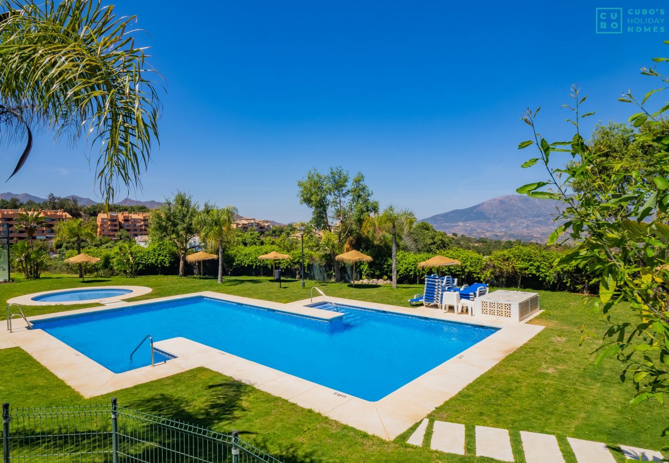 Apartment in Ojen - Cubo's Marbella Hill View Golf