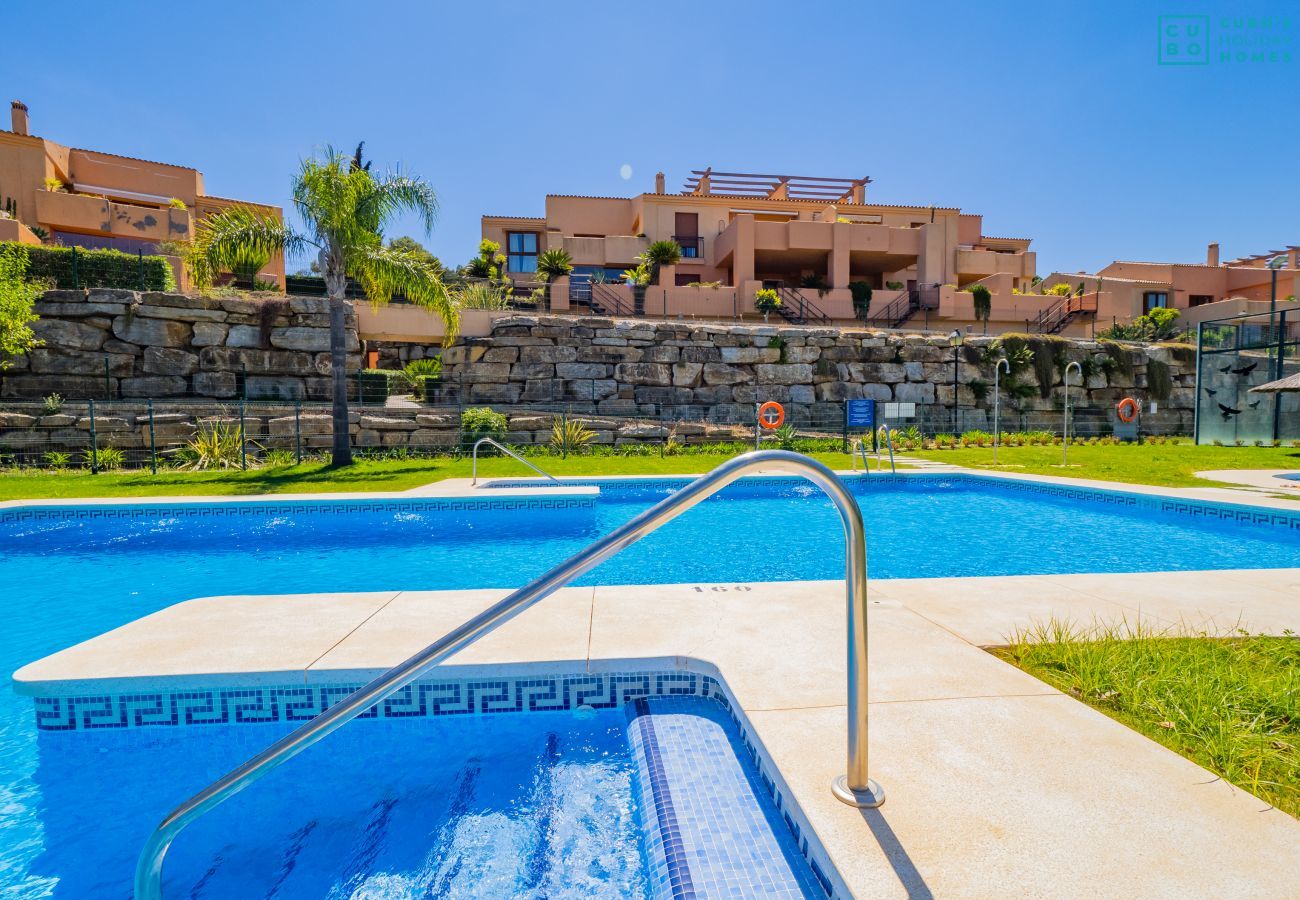 Apartment in Ojen - Cubo's Marbella Hill View Golf