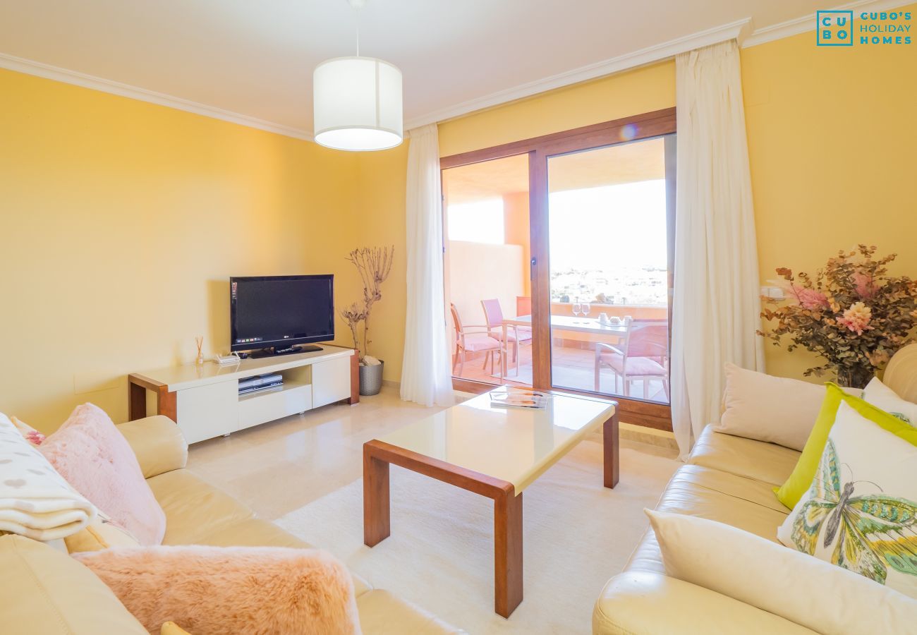Apartment in Ojen - Cubo's Marbella Hill View Golf