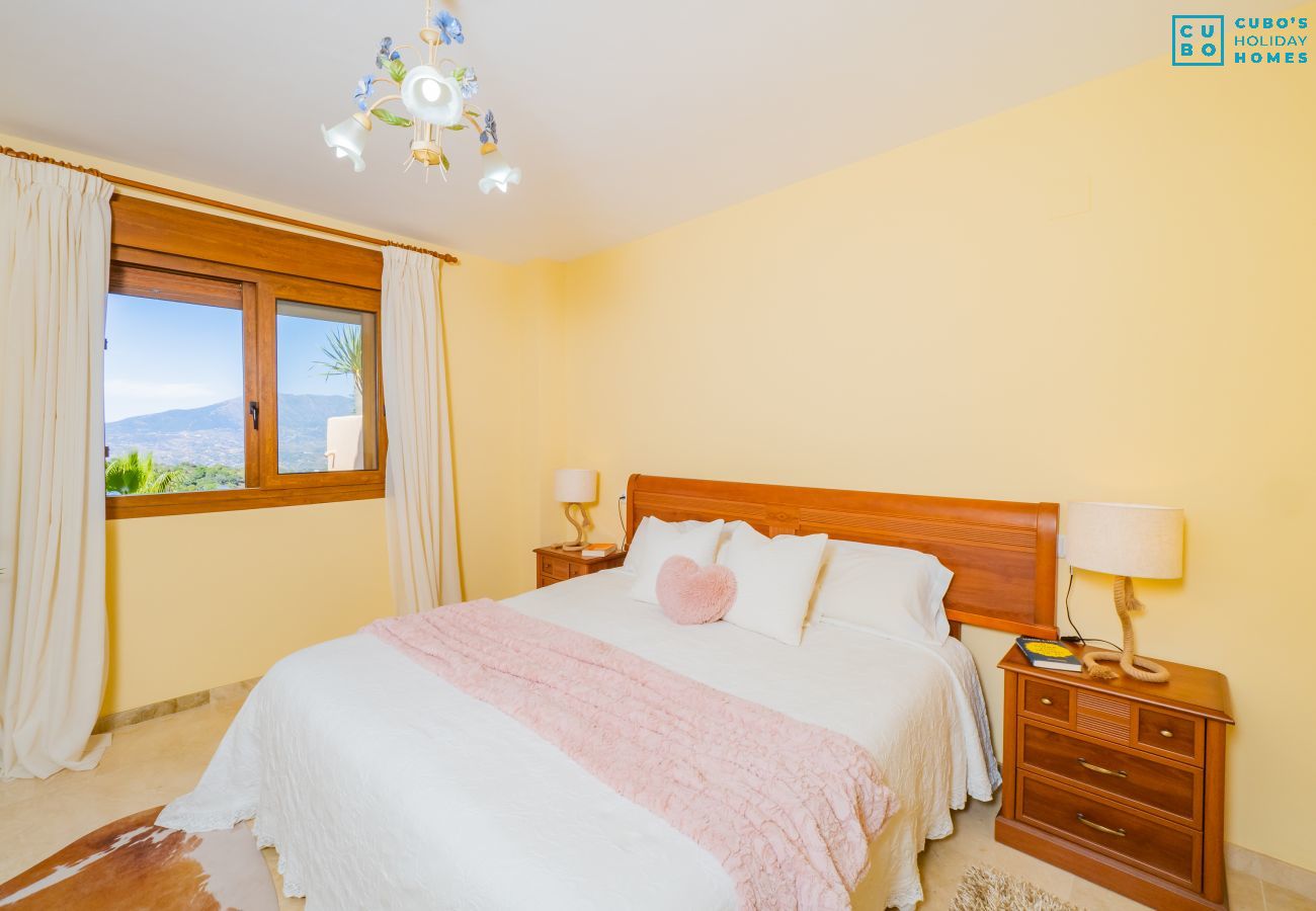 Apartment in Ojen - Cubo's Marbella Hill View Golf