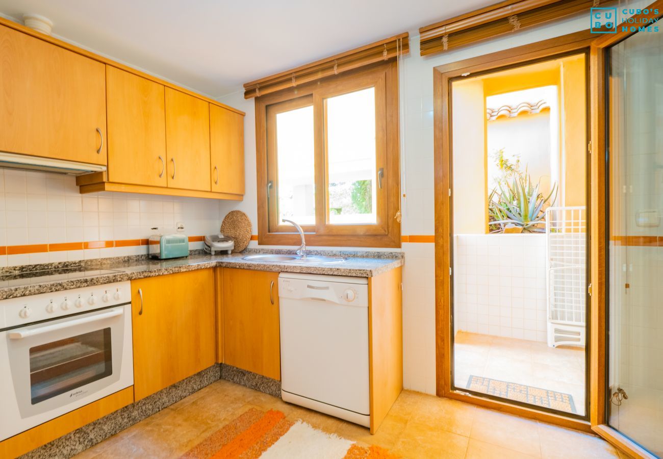 Apartment in Ojen - Cubo's Marbella Hill View Golf
