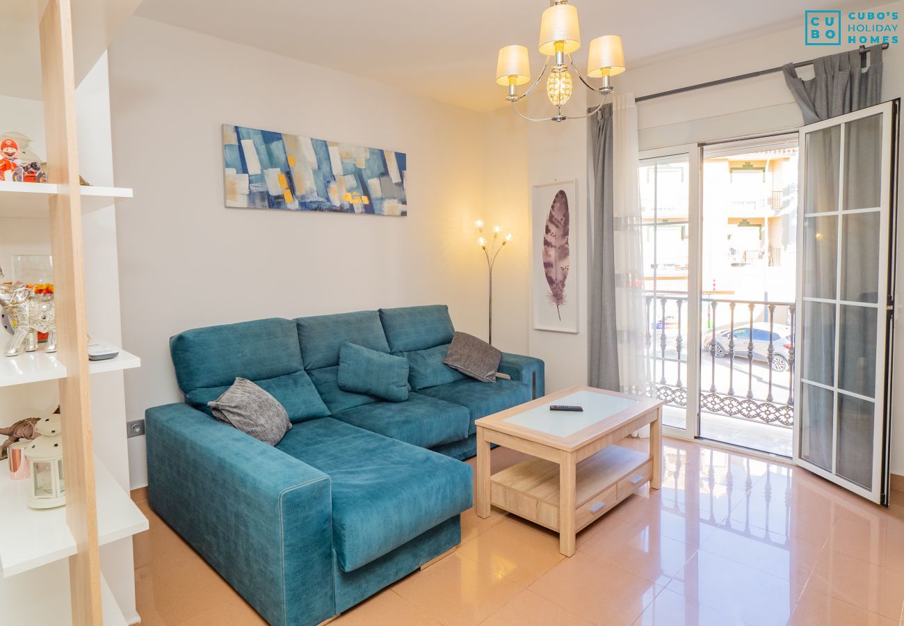 Apartment in Alhaurín el Grande - Cubo's Urban Terrace Country View & Free Parking