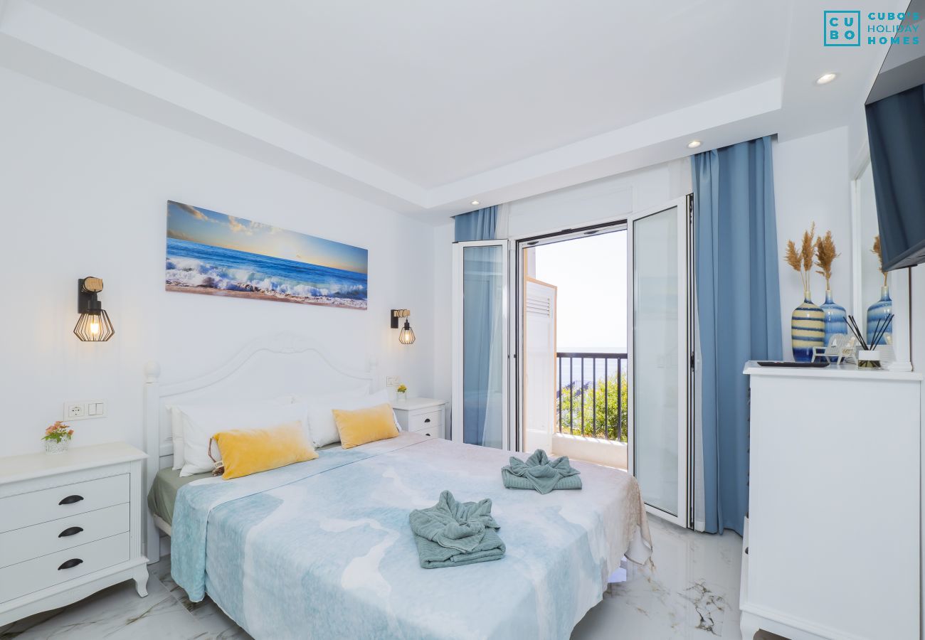 Apartment in Mijas Costa - Cubo's El Faro Beach Apartment with Pool