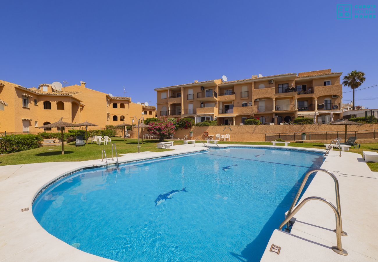 Apartment in Mijas Costa - Cubo's El Faro Beach Apartment with Pool