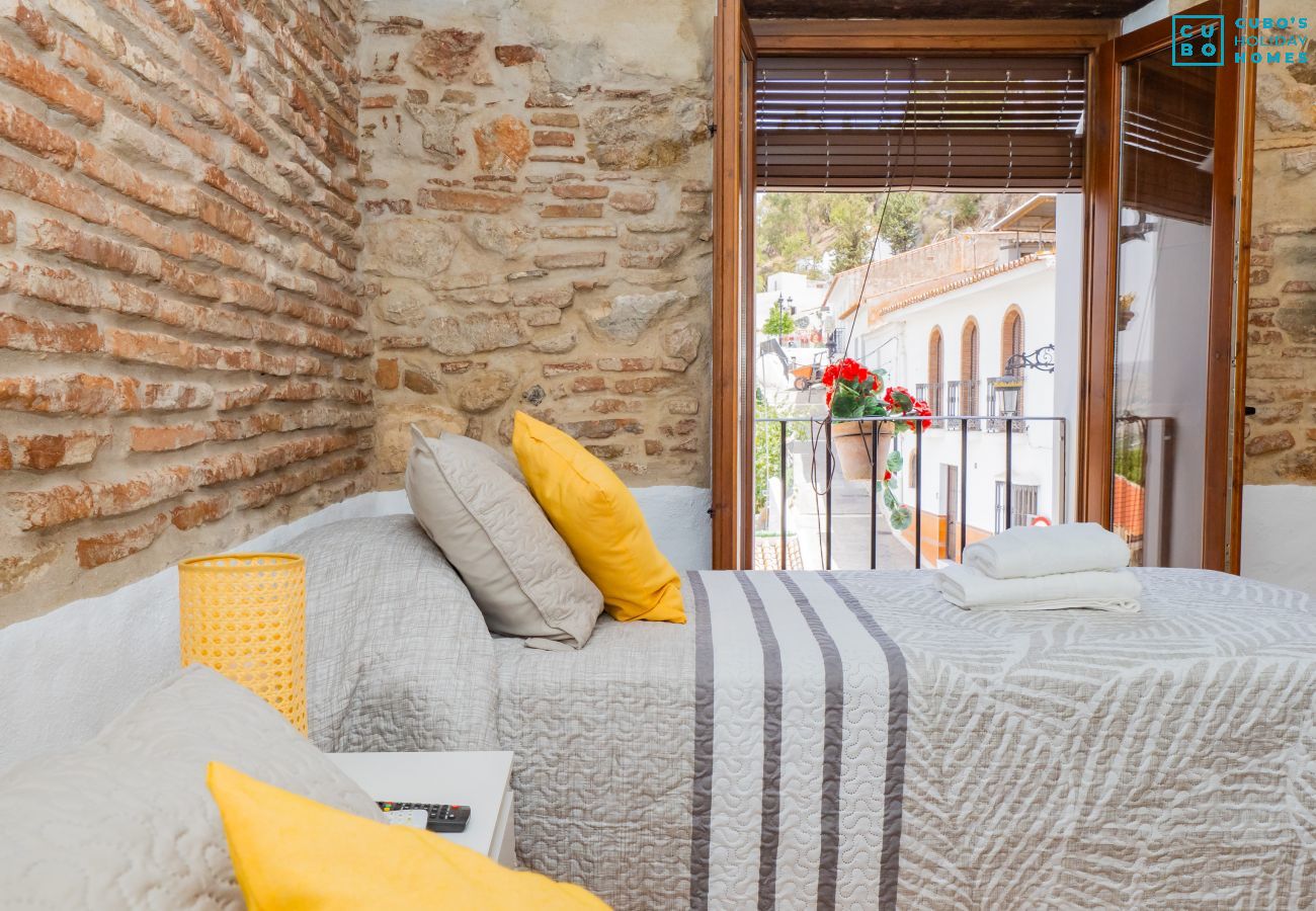 Rent by room in Cártama - Cubo's La Casa del Arco Room Granada