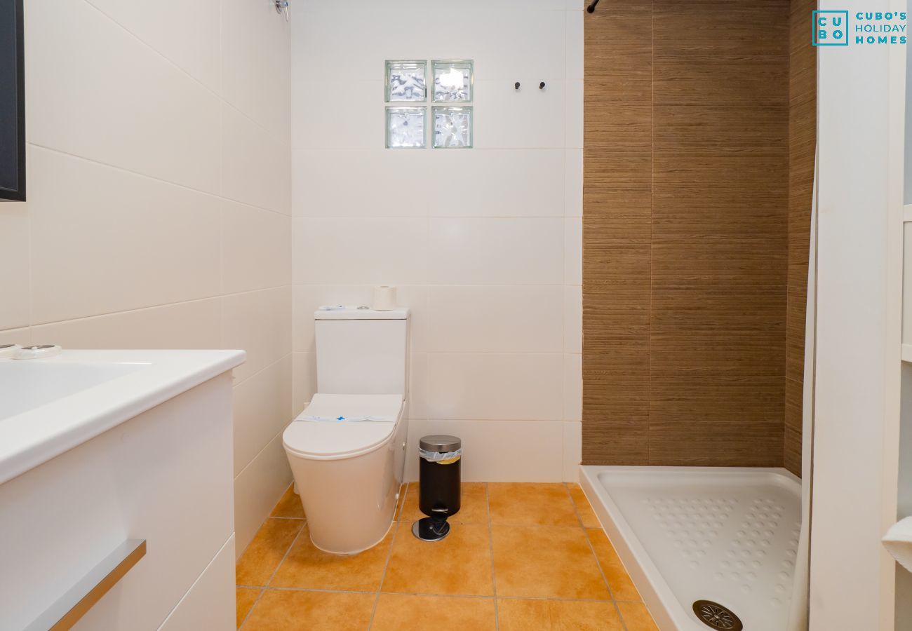 Rent by room in Cártama - Cubo's La Casa del Arco Room Granada