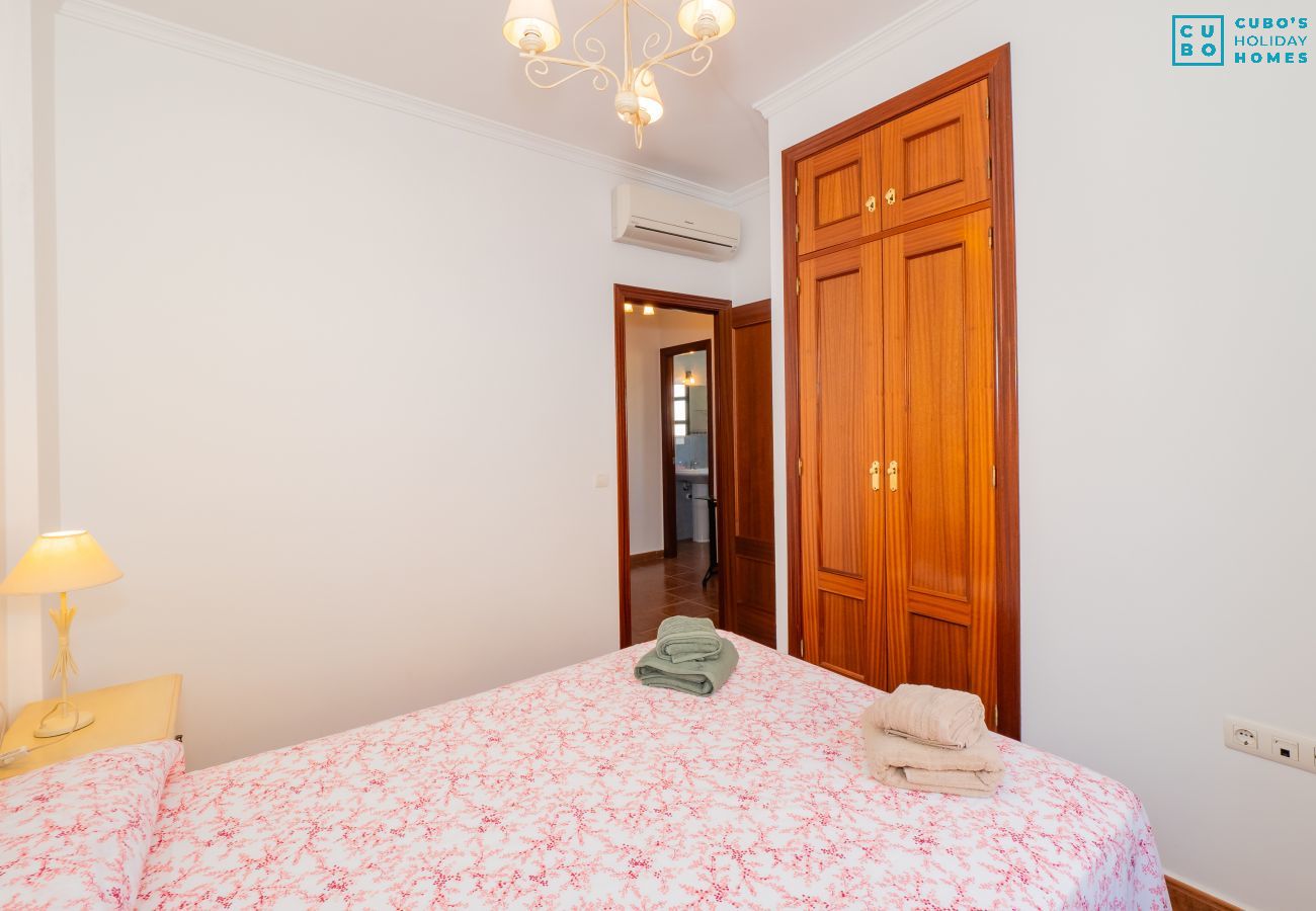 Townhouse in Pizarra - Cubo's Casa Ronda del Olivar