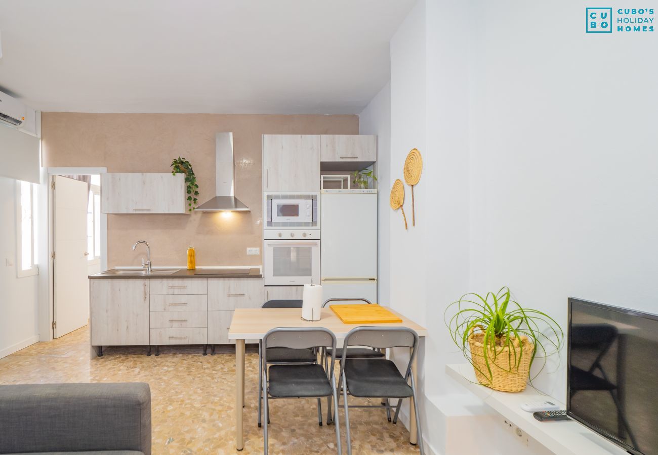 Apartment in Cártama - Cubo's Apartamento Miguel Bolaño & Free Parking