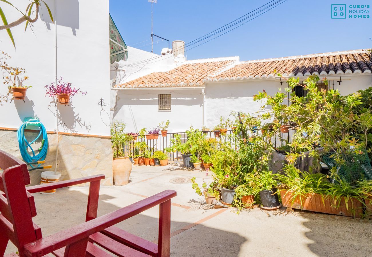 Cottage in Sedella - Cubo's Casa Mas Axarquia BBQ Roof Terrace