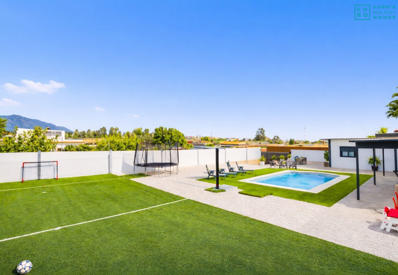 Rural house with pool in Mijas Costa