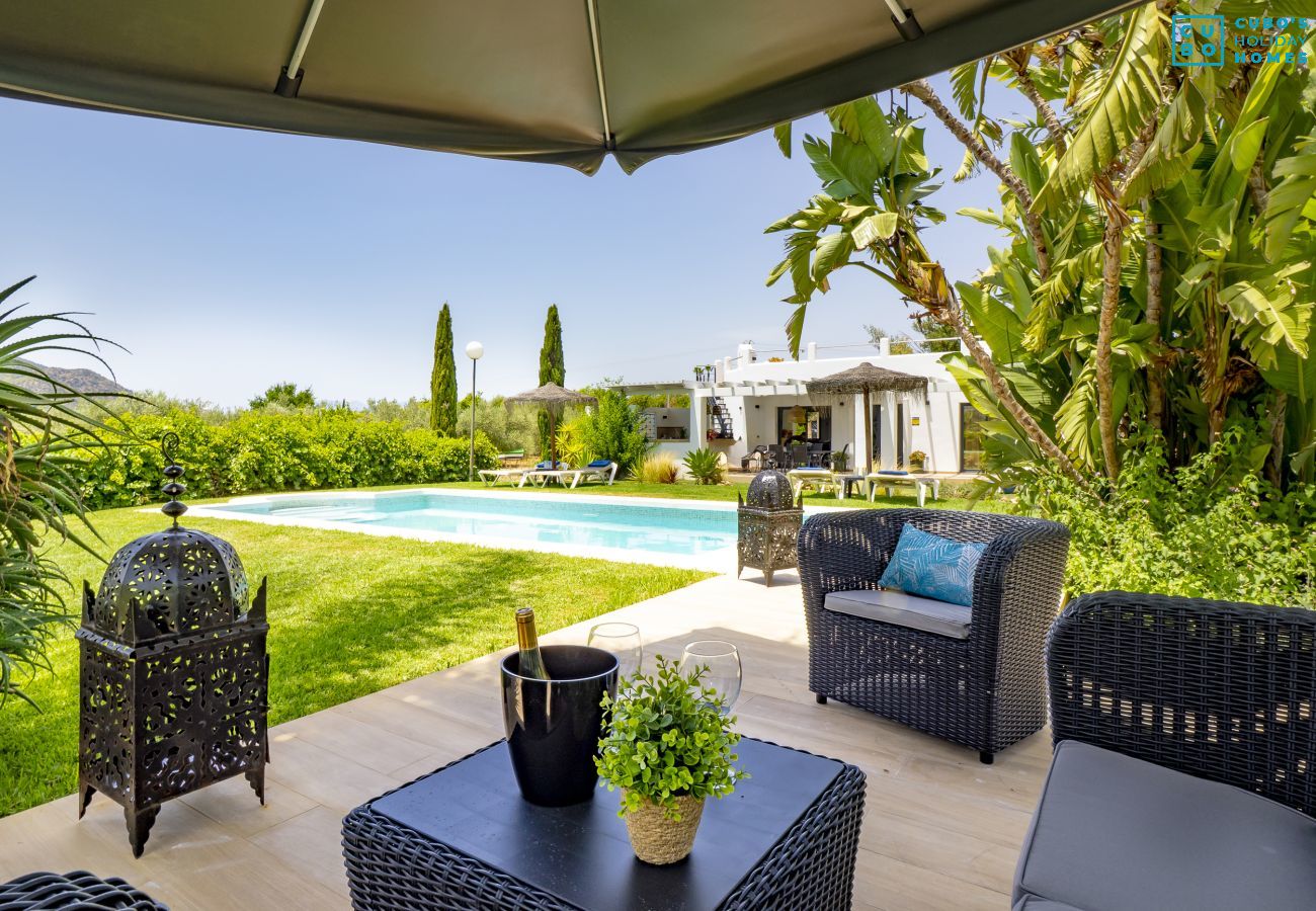 Rural house with swimming pool in Alhaurín el Grande