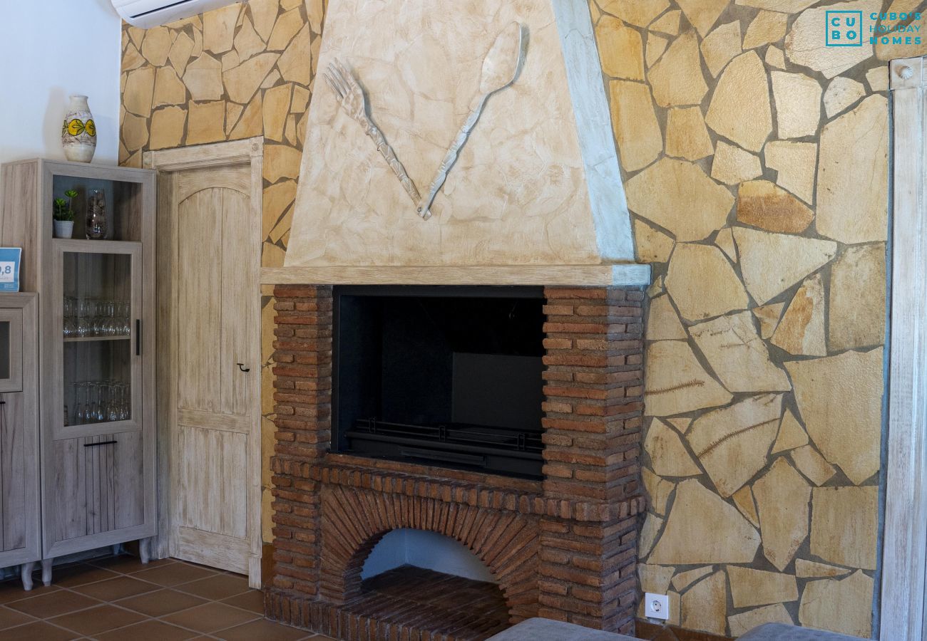 Cottage in Alhaurín el Grande - Cubo's Casa El Candil 8 PAX
