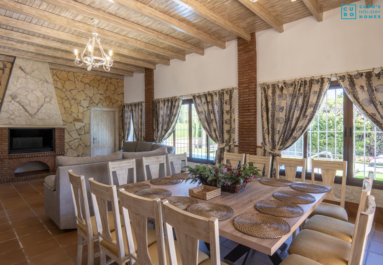 Cottage in Alhaurín el Grande - Cubo's Casa El Candil 8 PAX