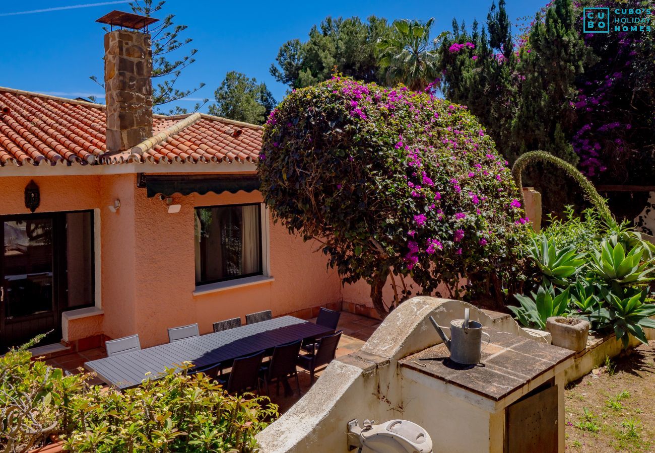 Villa in Torremolinos - Cubo's Villa Las Capuchinas & Cave House