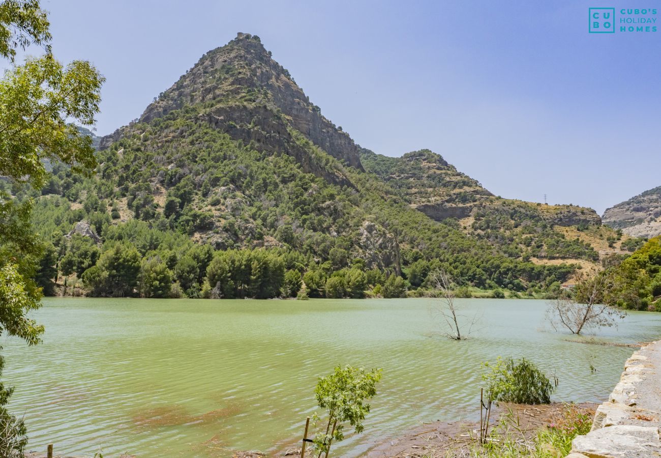 Rent by room in Casarabonela - Cubo's Hotel Cortijo San Antonio &Caminito del Rey